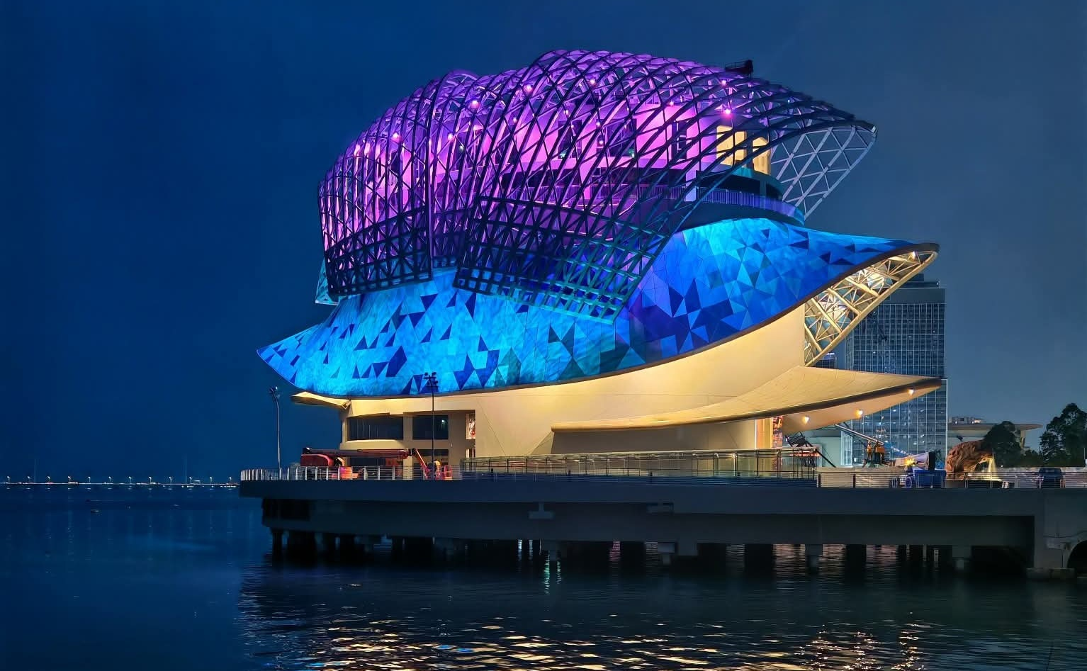 檳城林祥雄美術館夜景實照