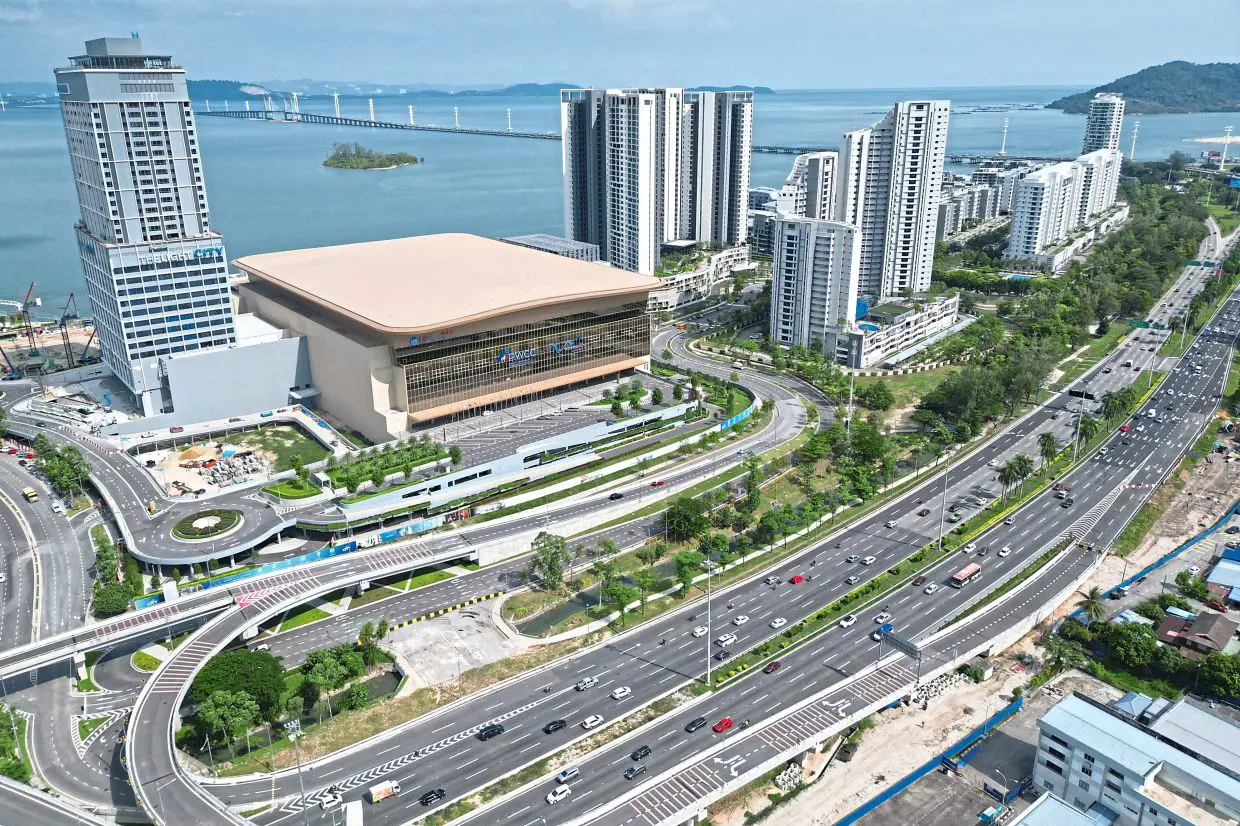 Waterfront 道路及檳城大橋交通環境航拍實照