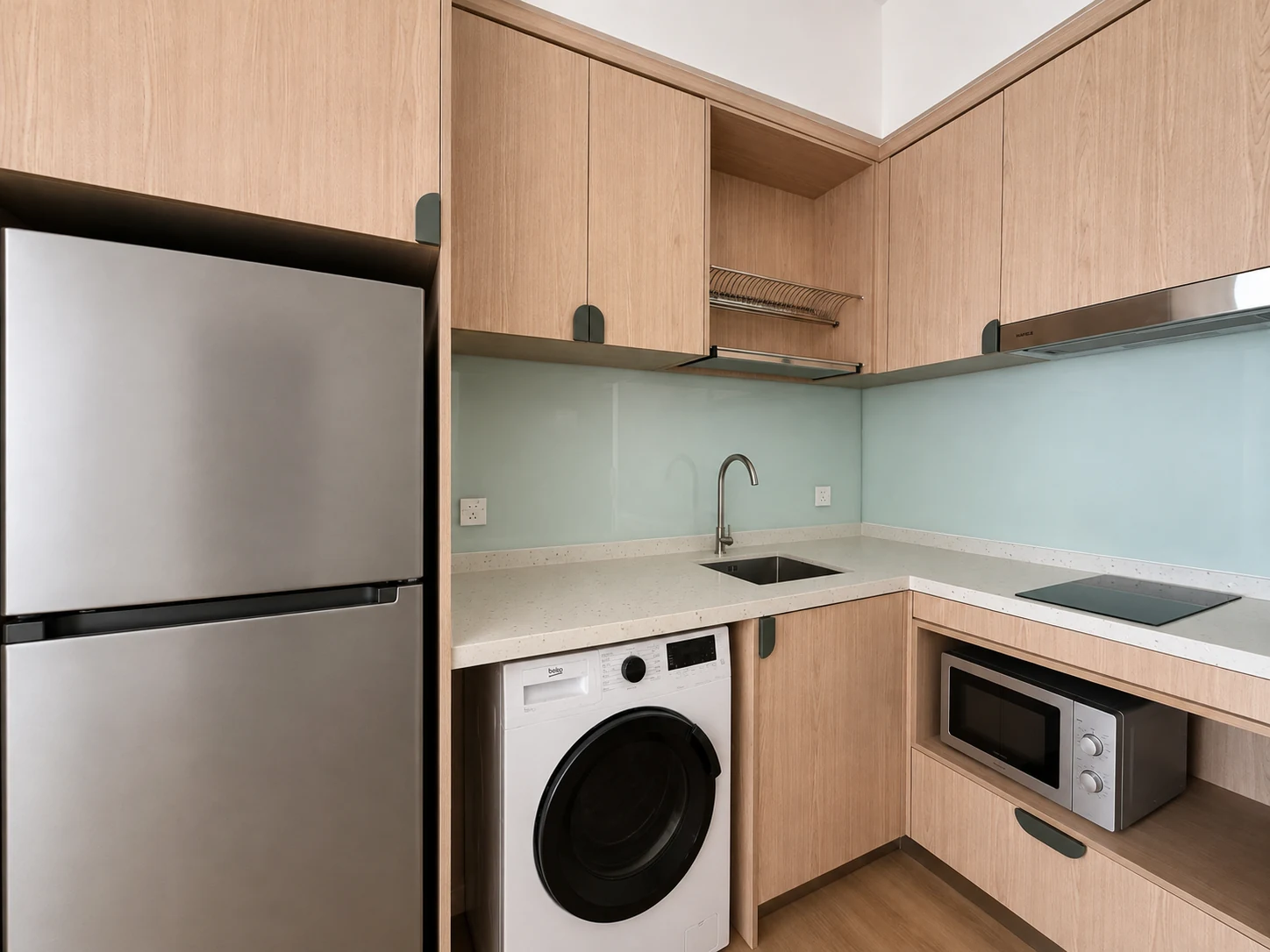 The Meg 567 sqft 真实厨房