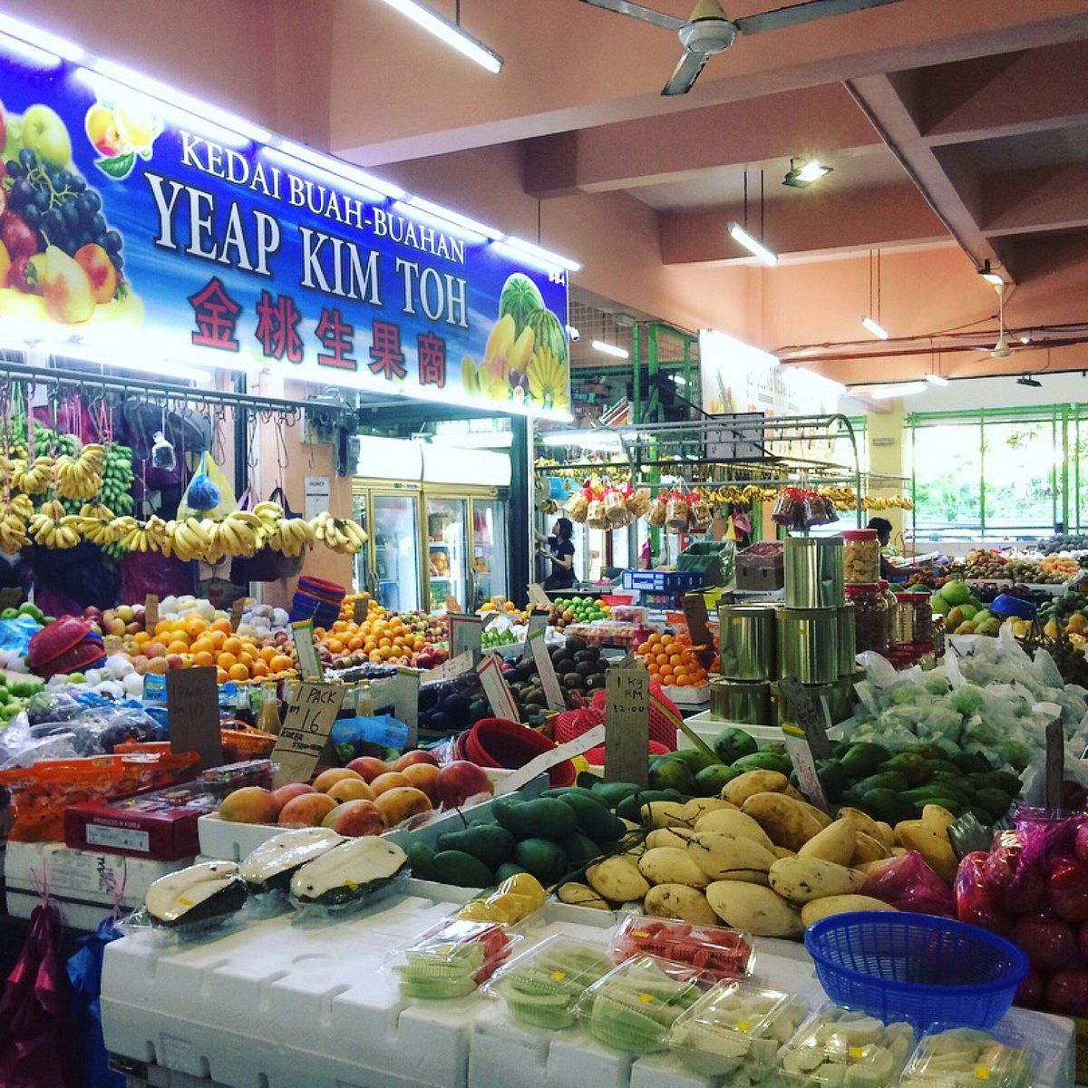 Fresh fruit stall at Tanjung Bungah market
